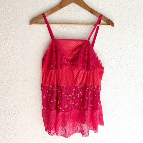 Victoria's Secret Tops - Y2K Victoria’s Secret Pink Mesh & Lace Embroidered Babydoll Cami Large